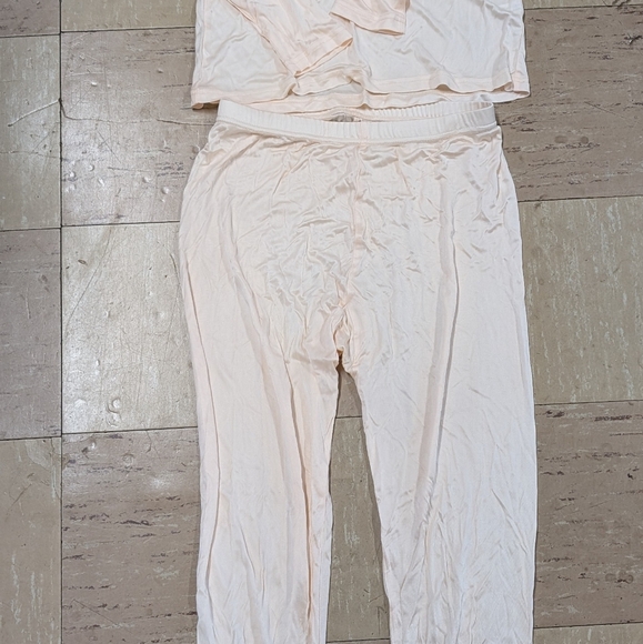 Women's pajamas - Picture 5 of 8